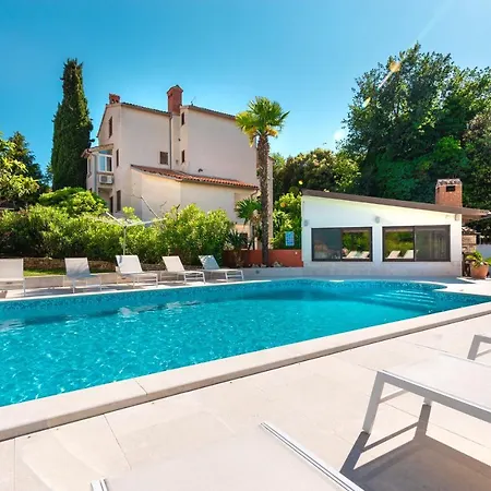 Istrian Tavern Next To The Pool 別荘